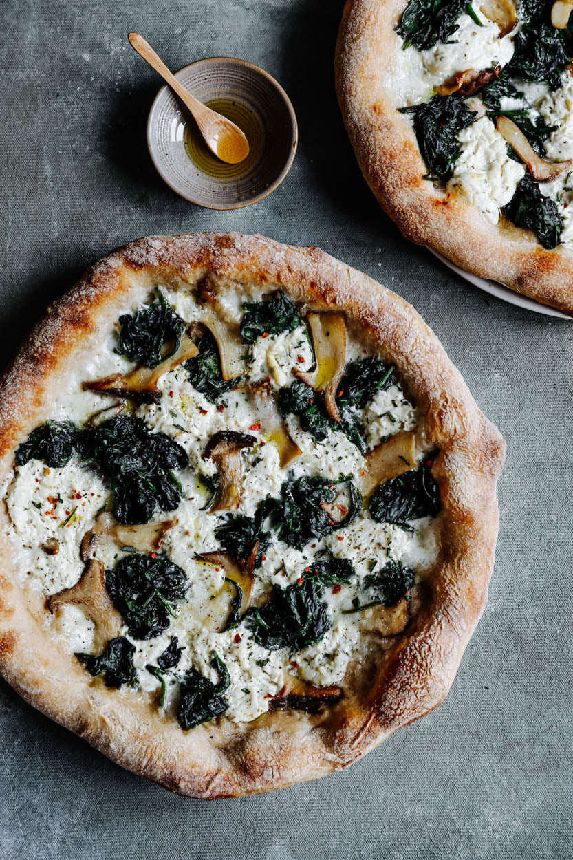 Crumbs & Crust Pizza I E-Book