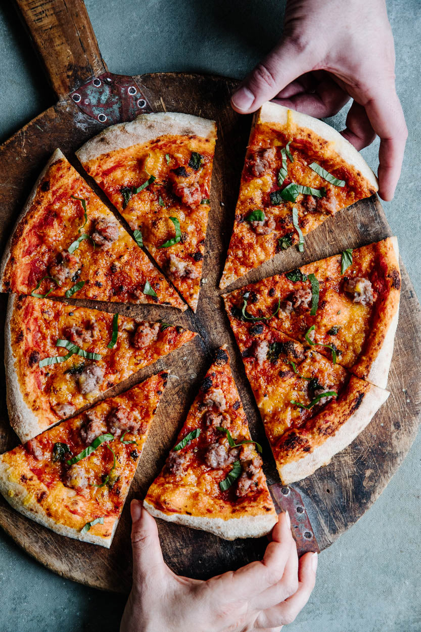 Crumbs & Crust Pizza I E-Book