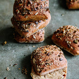 Crumbs & Crust „Einfach Brötchen“