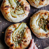 Crumbs & Crust „Pizza“
